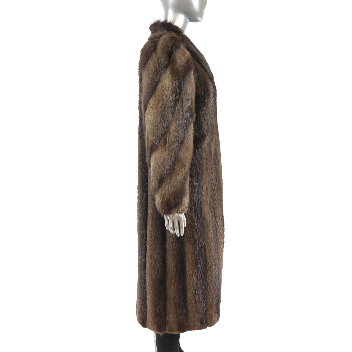 Luxurious Beaver Fur Coat - Women's Winter Fashion